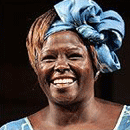 WANGARI MUTA MAATHAI: EL VIVERO DE LA DEMOCRACIA (Galardonada en 2004 con el Premio Nobel de la Paz)