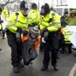 Aldermaston: 10 miembros de Alternativa Antimilitarista-MOC detenidos. Bloqueados la totalidad de los ocho accesos al complejo de armamento nuclear + [VÍDEO]